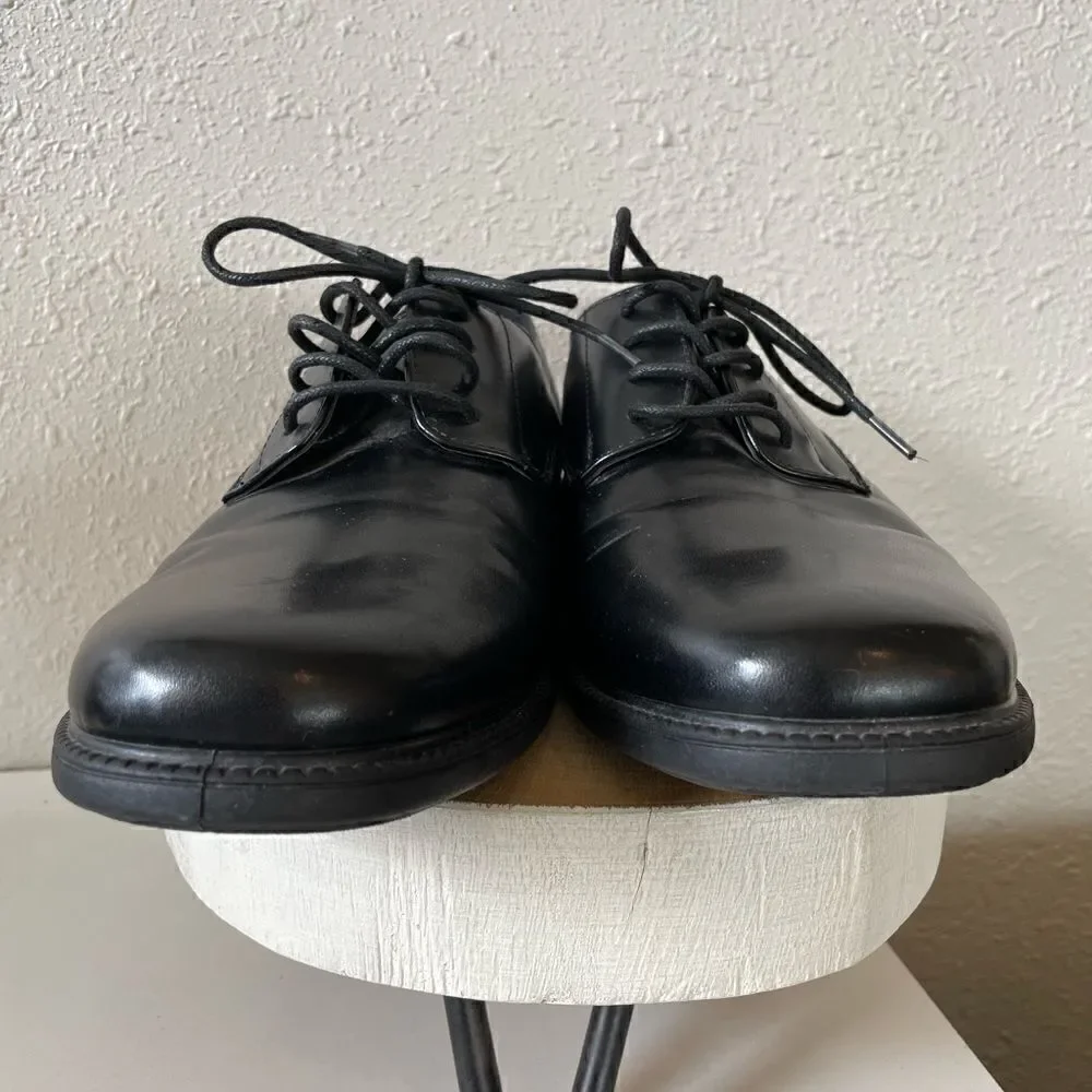 Hunter’s Bay Black Faux Leather Drrss Shoes Size 10 EUC